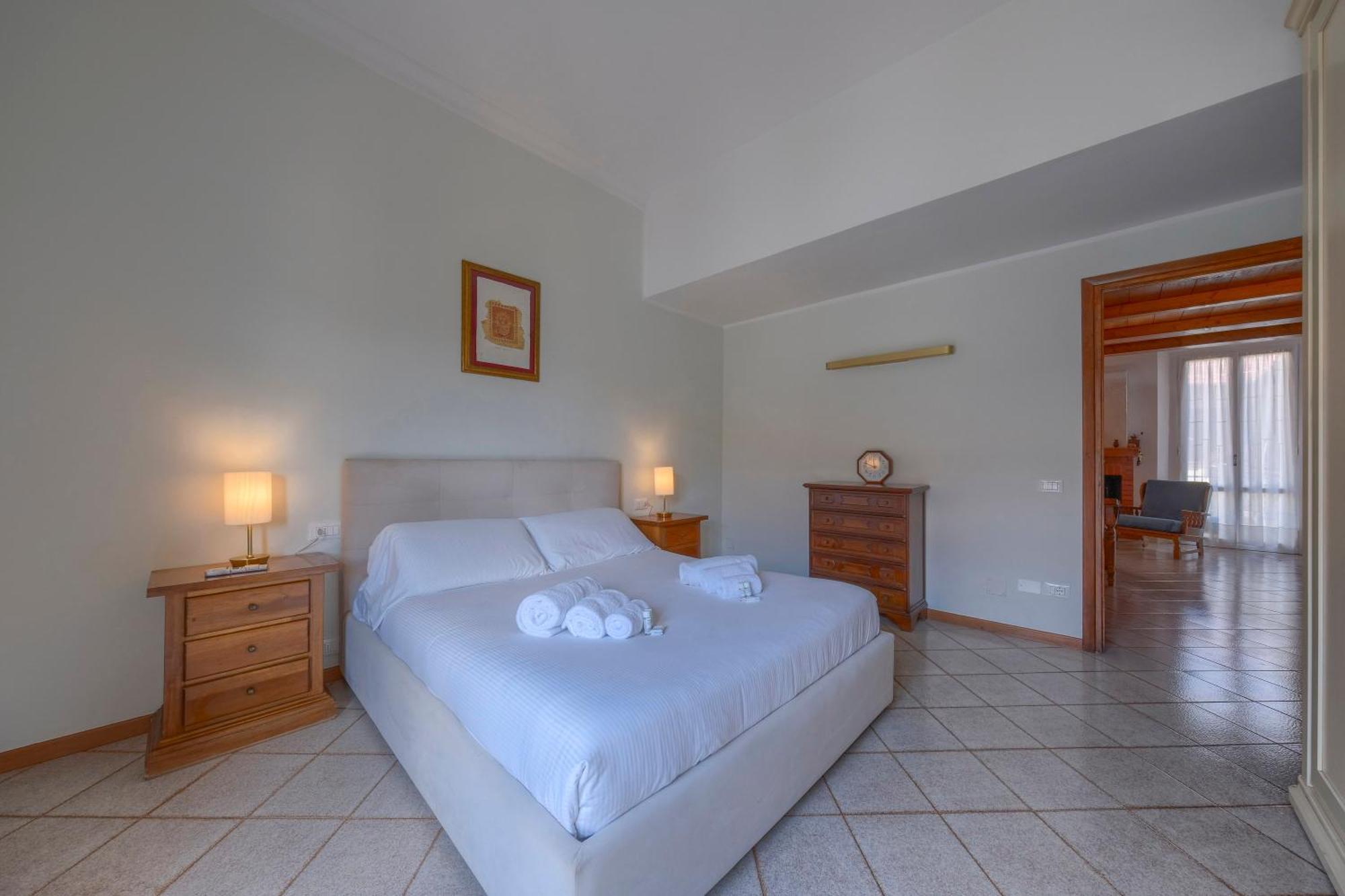 Romantic Home - Charm Ed Eleganza Nel Cuore Di Firenze Exterior foto